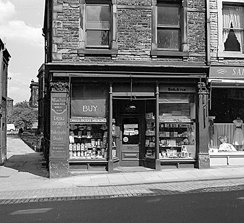 July 1959: Dinky Dyson’s Chemist’s shop - 77 Queen Street, Morley