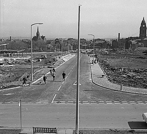 October 1970: Demolishing the railway bridge in Bridge Street, with the once popular Albion Hotel in the background